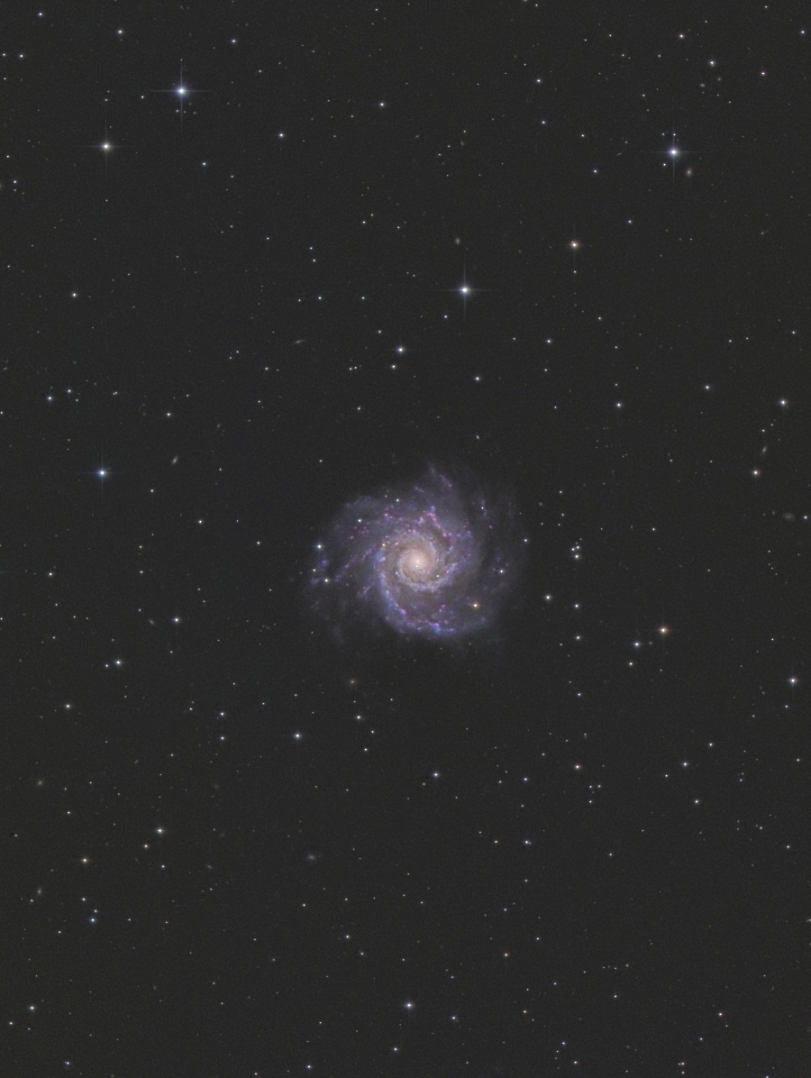 NGC628_M74